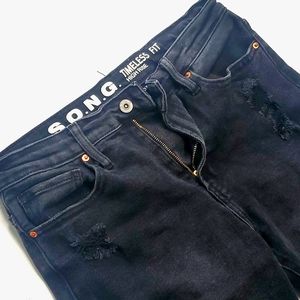 S.o.n.g timeless fit high-rise black capri jeans